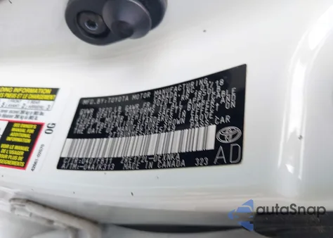 2018 Toyota Corolla Le из США, поврежденный, VIN 2T1BURHE5JC045749